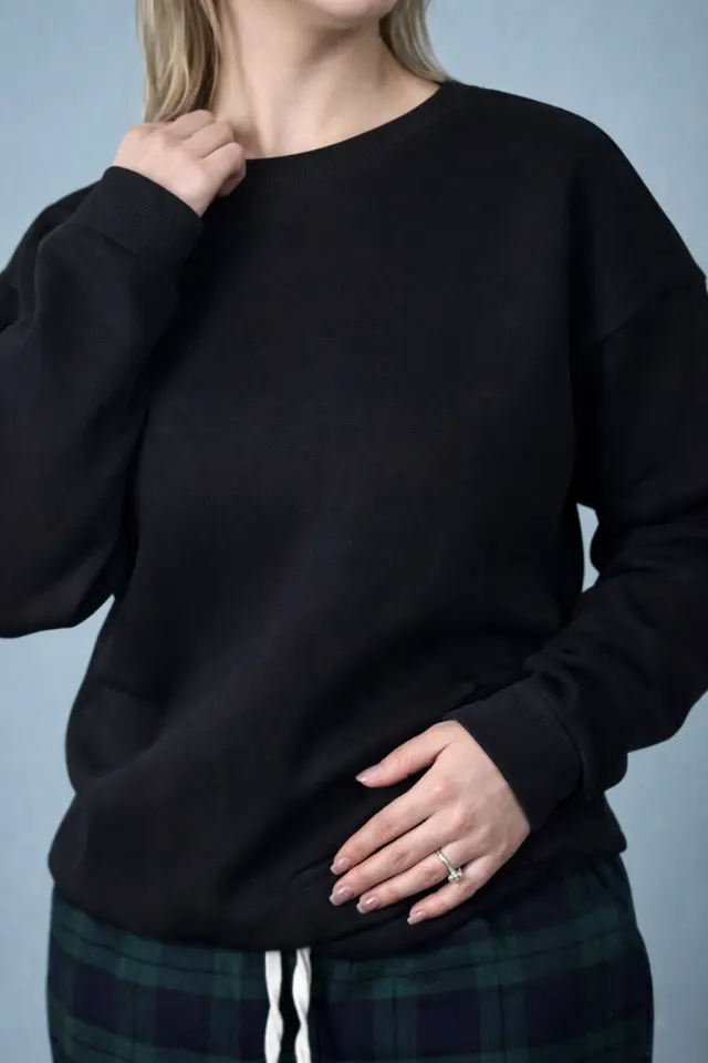 Crewneck Sweatshirt i | Rahat & Zamansız