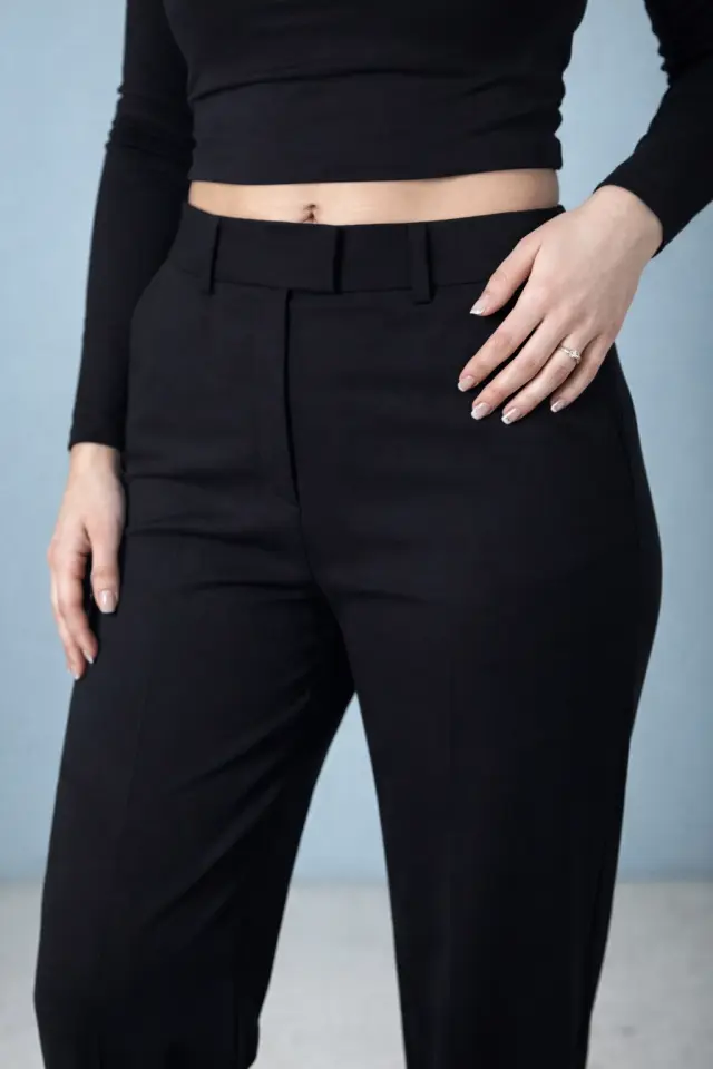 Cırtlı Palazzo Pantolon – Yüksek Bel & Ayarlanabilir Kesim